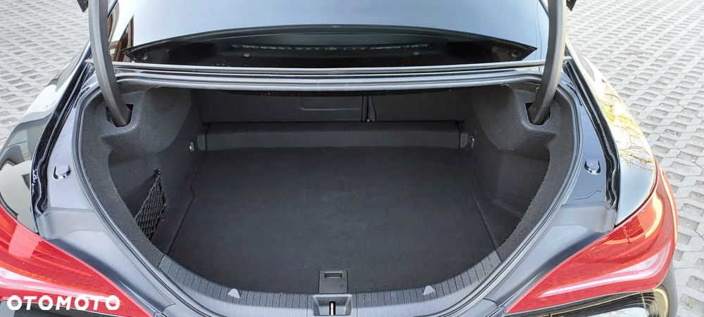 Mercedes-Benz CLA - 39