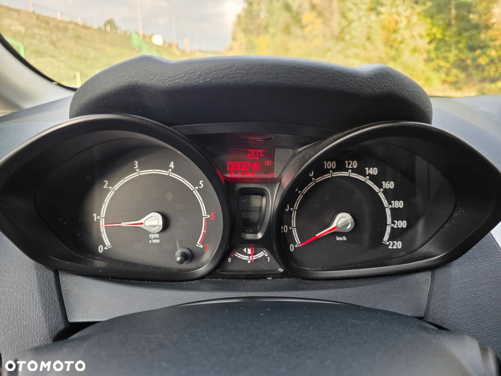 Ford Fiesta - 19