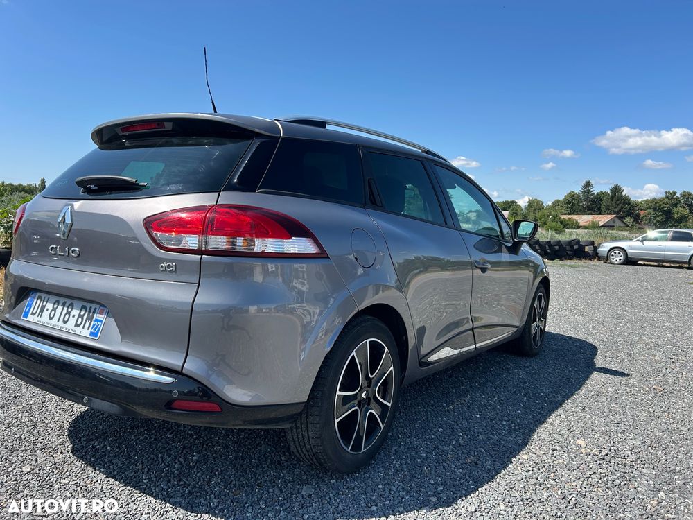 Renault Clio - 27