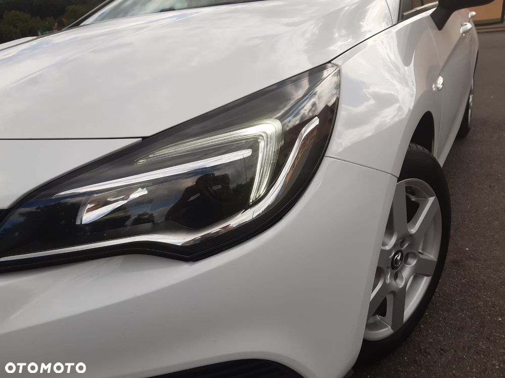 Opel Astra 1.0 T Essentia S&S - 3