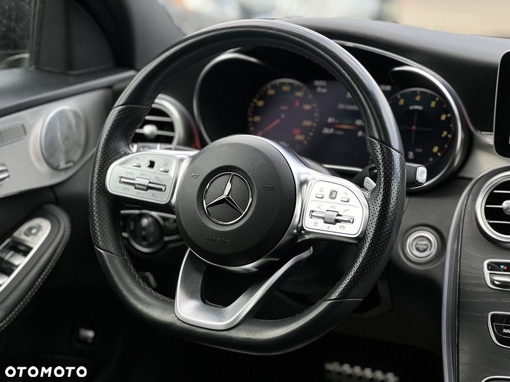 Mercedes-Benz Klasa C 300 9G-TRONIC Avantgarde - 25