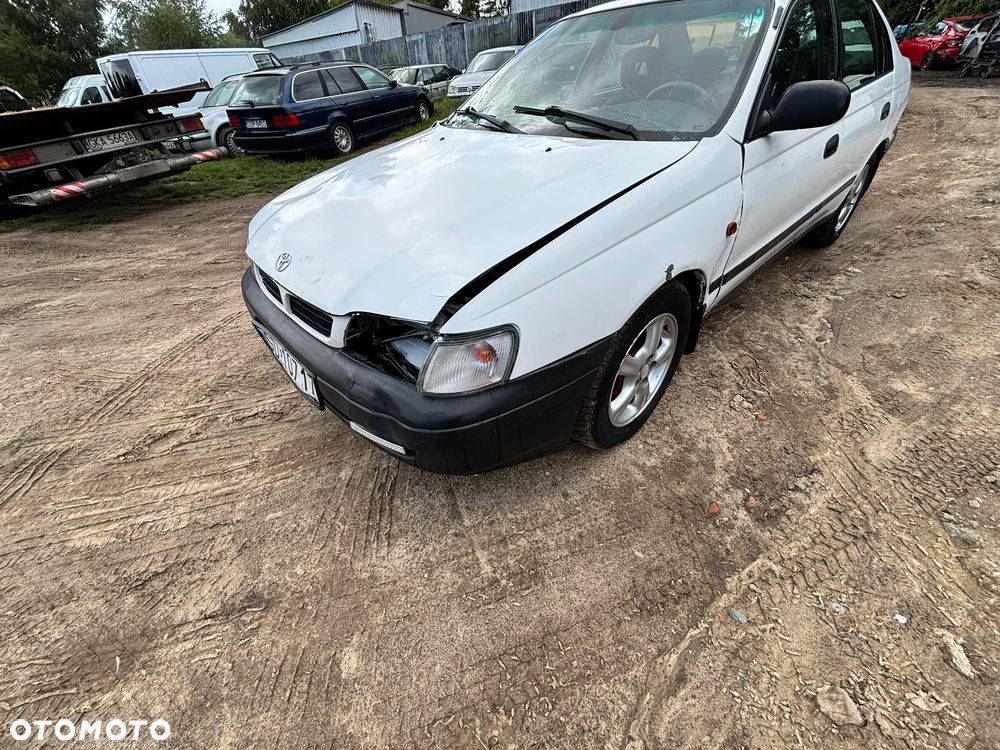 Toyota Carina 1.6 XLi - 4