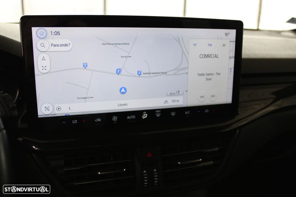 Ford Focus 1.0 EcoBoost MHEV ST-Line - 22