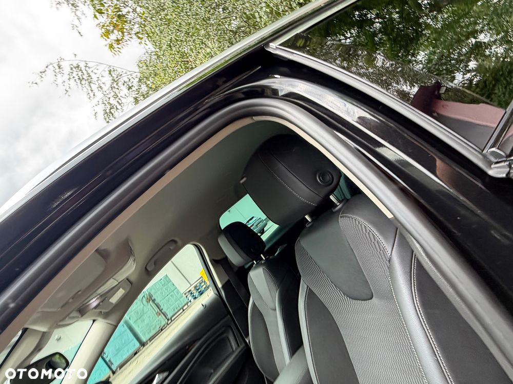 Opel Insignia - 11