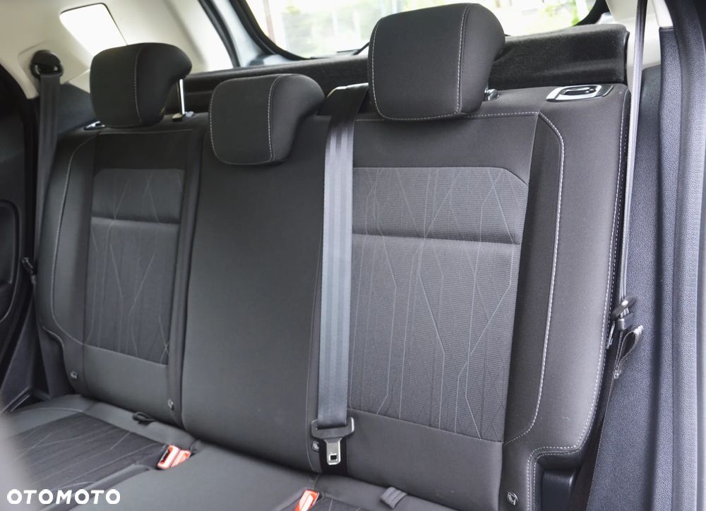 Ford EcoSport - 34