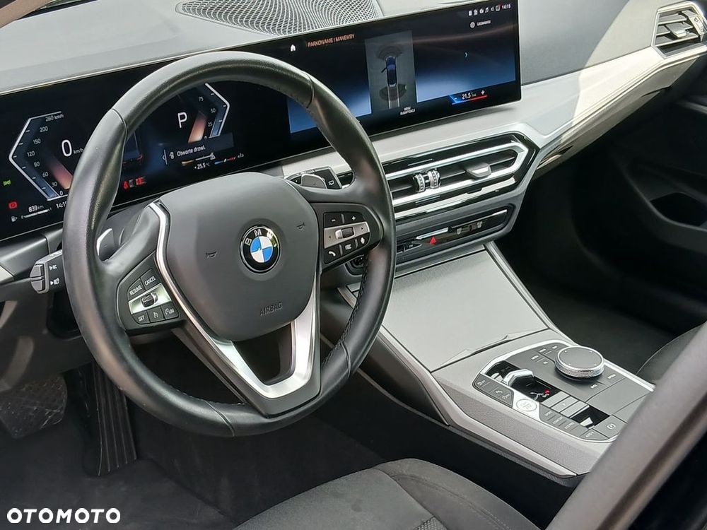 BMW Seria 3 318i - 17