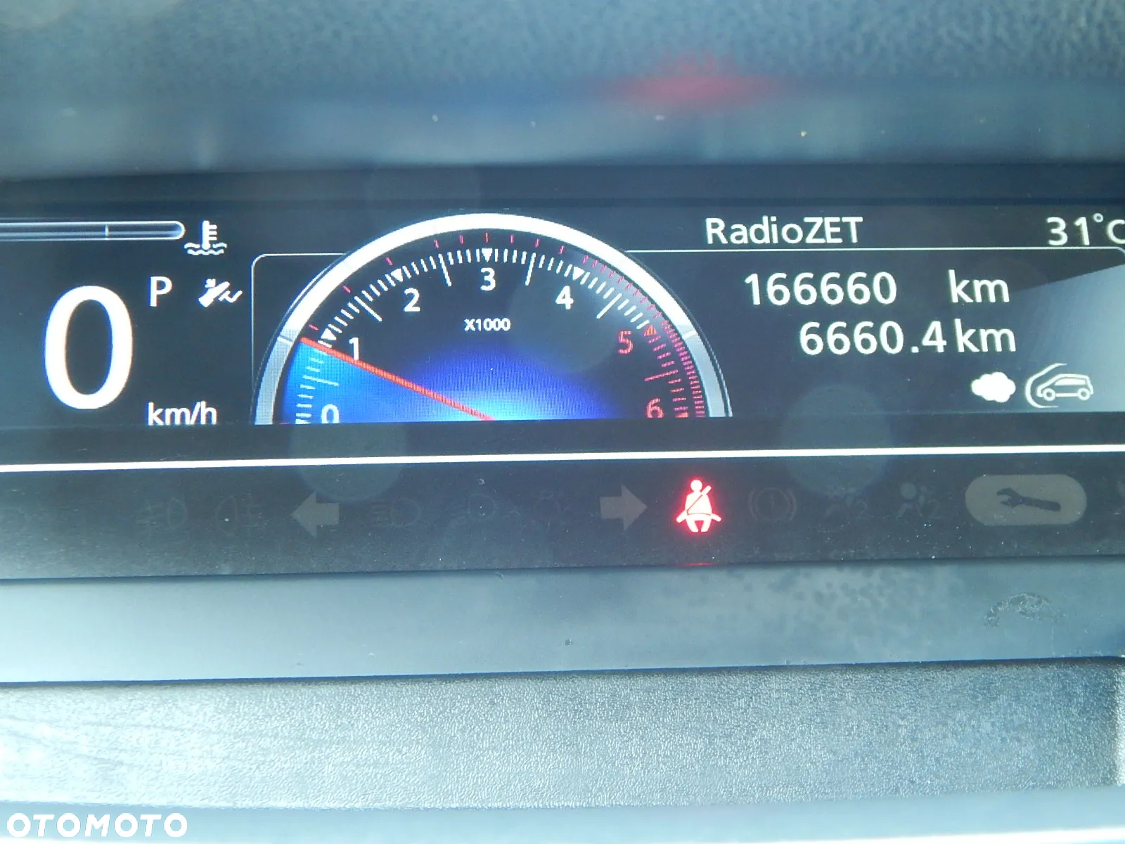 Renault Scenic 1.5dCi TomTom Edition EDC - 27
