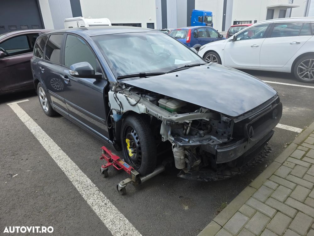 Volvo V50 D2 Kinetic - 2