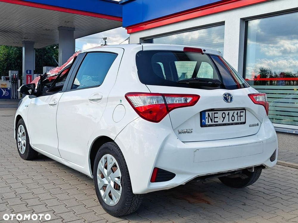 Toyota Yaris - 5