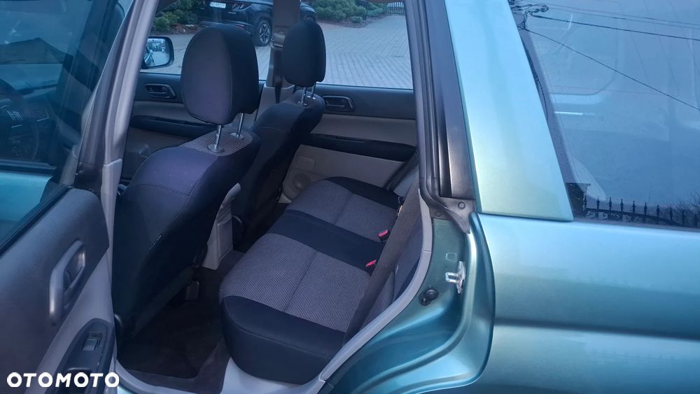 Subaru Forester 2.0X Active - 12