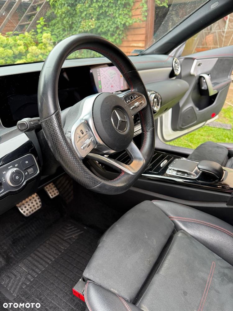 Mercedes-Benz CLA - 17