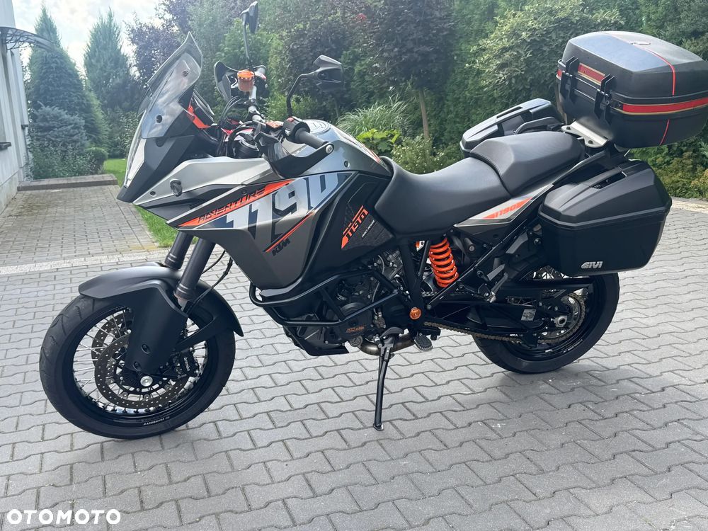 KTM Adventure - 7