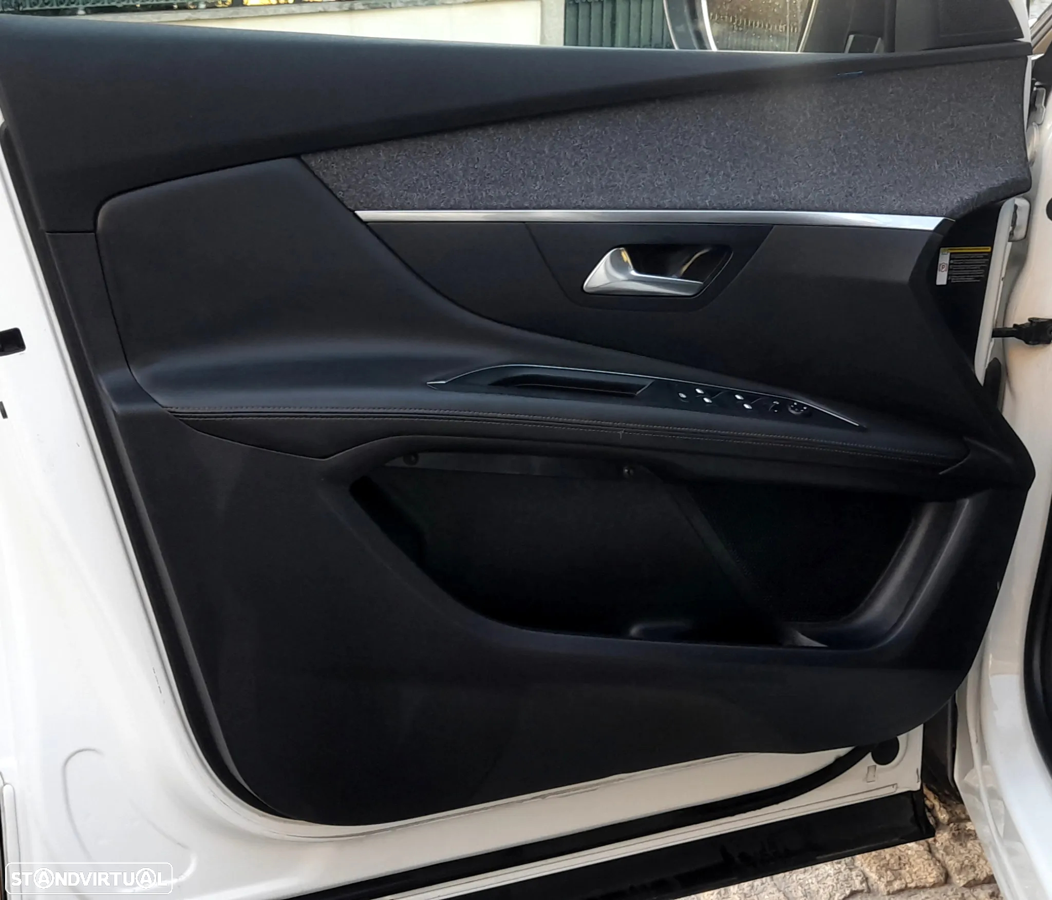 Peugeot 3008 1.6 BlueHDi GT Line - 35