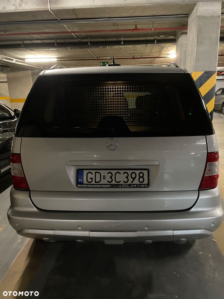 Mercedes-Benz ML 350 - 13