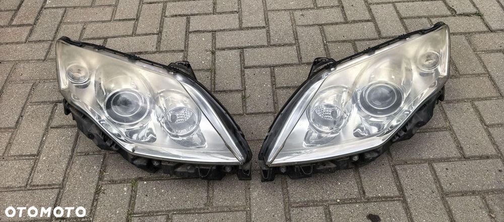LAMPA LEWA PRAWA KPL. REFLEKTOR PRZÓD LEWY PRAWY RENAULT LAGUNA III 3 XENON - 1