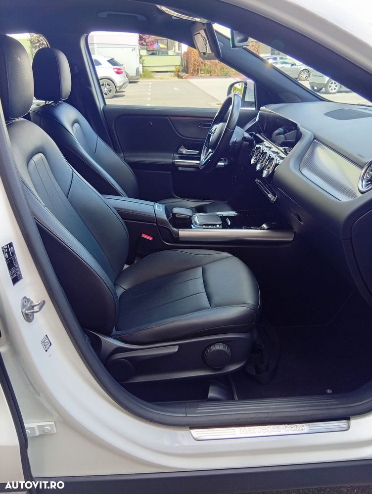 Mercedes-Benz GLA - 7
