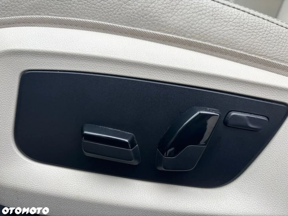 BMW Seria 5 520d Luxury Line - 21