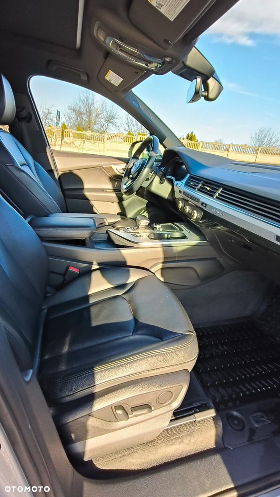 Audi Q7 - 15