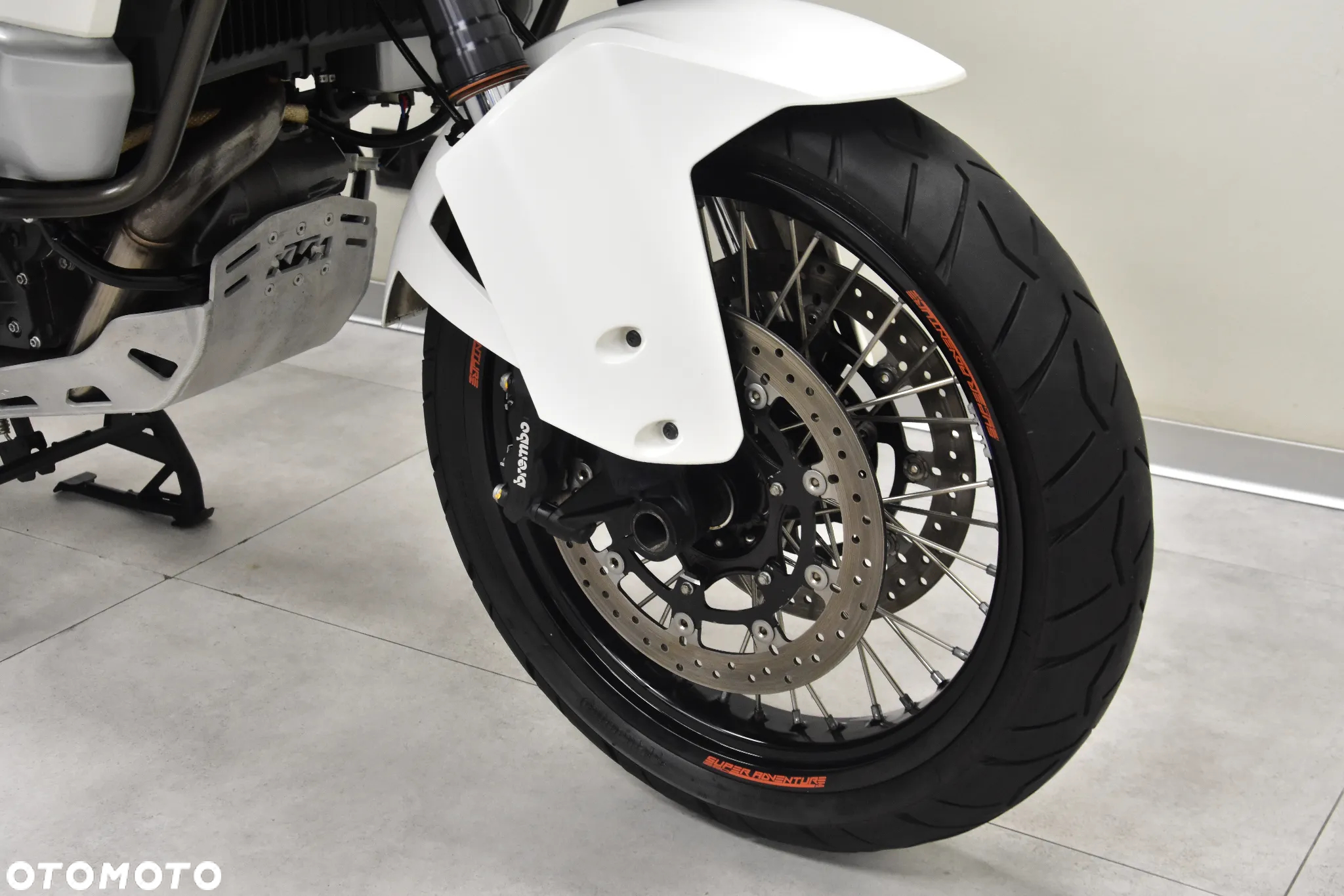 KTM Super Adventure - 25