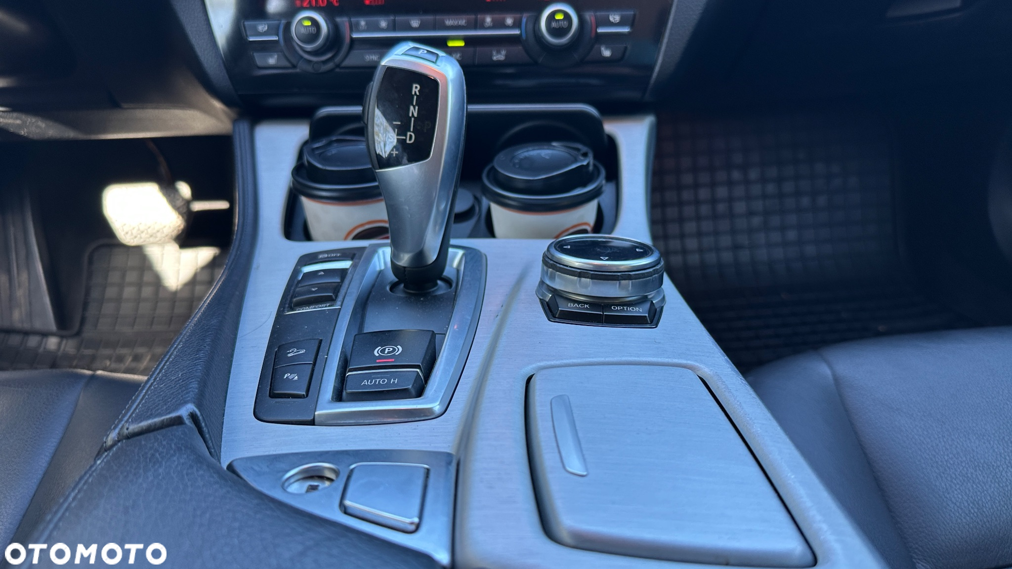 BMW Seria 5 520d xDrive Luxury Line - 33