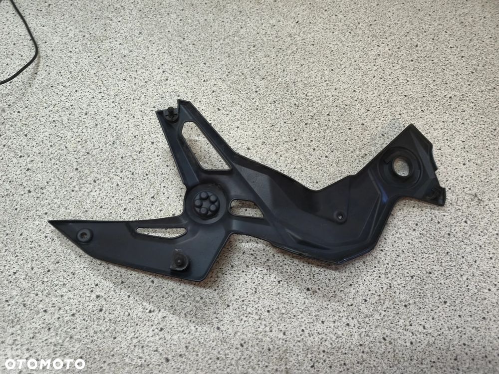 Owiewka, osłona ramy, bok, boczek Kawasaki Z900 Z 900 2022 - 13