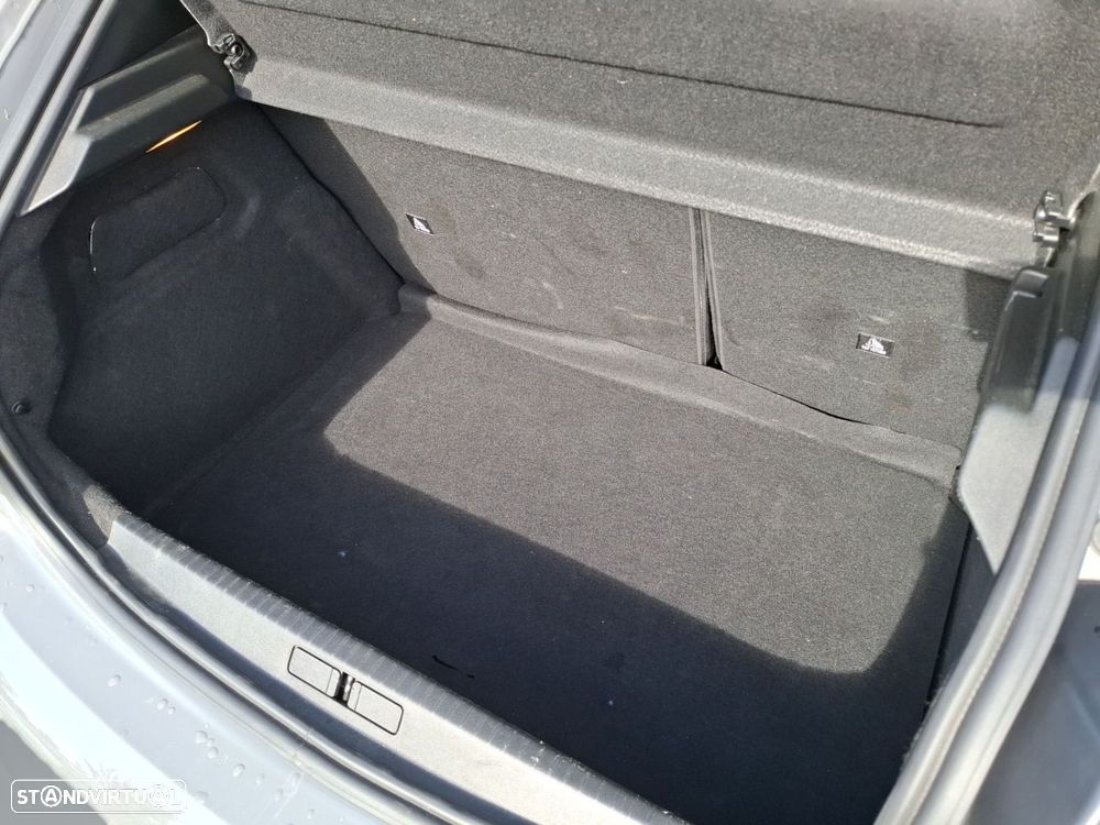 Peugeot 208 1.2 PureTech Active - 24