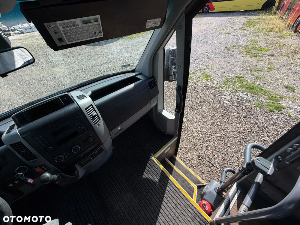 Mercedes-Benz Sprinter 516 - 26