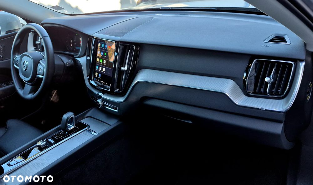 Volvo XC 60 T6 AWD Plug-In Hybrid Inscription - 16