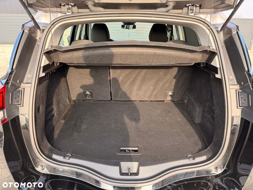 Renault Scenic BLUE dCi 120 BUSINESS EDITION - 18