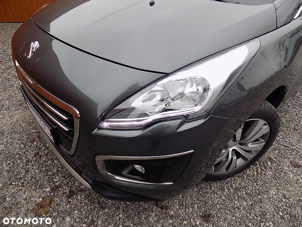 Peugeot 3008 PureTech 130 Stop & Start GPF Allure - 25