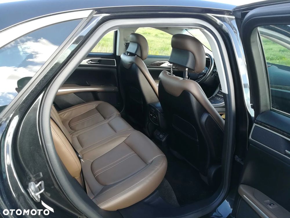 Lincoln MKZ - 6