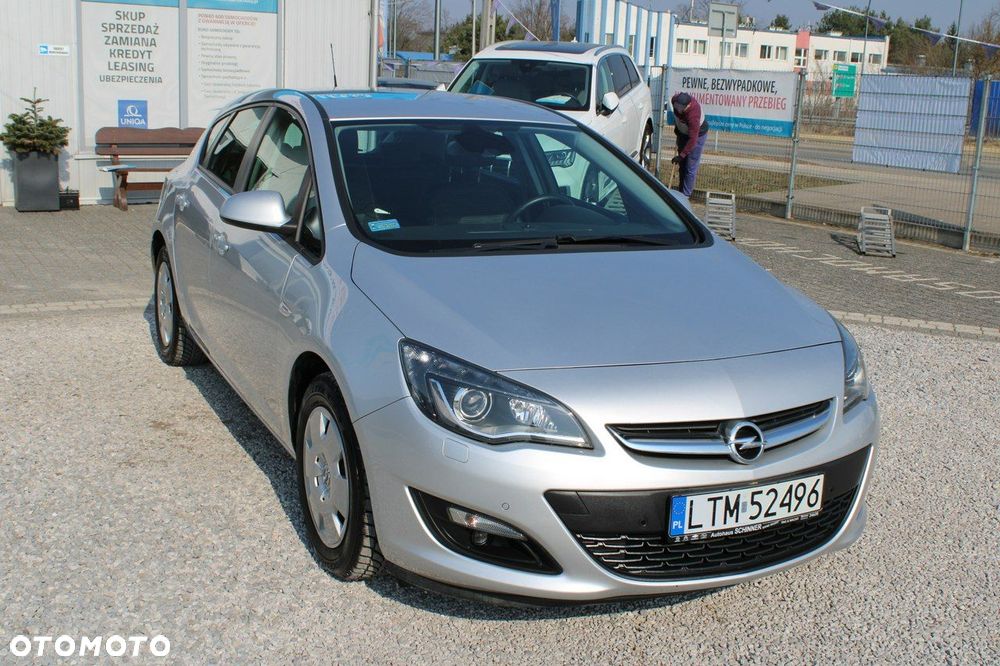 Opel Astra - 4