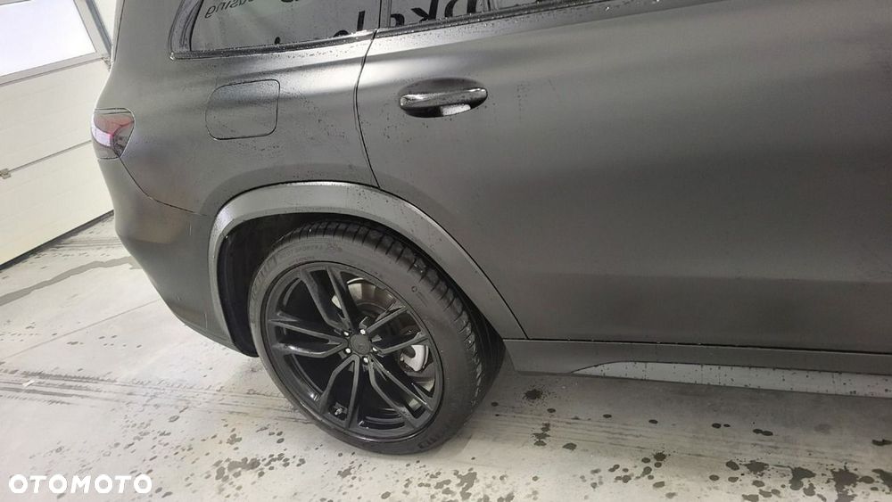 Mercedes-Benz GLS - 5