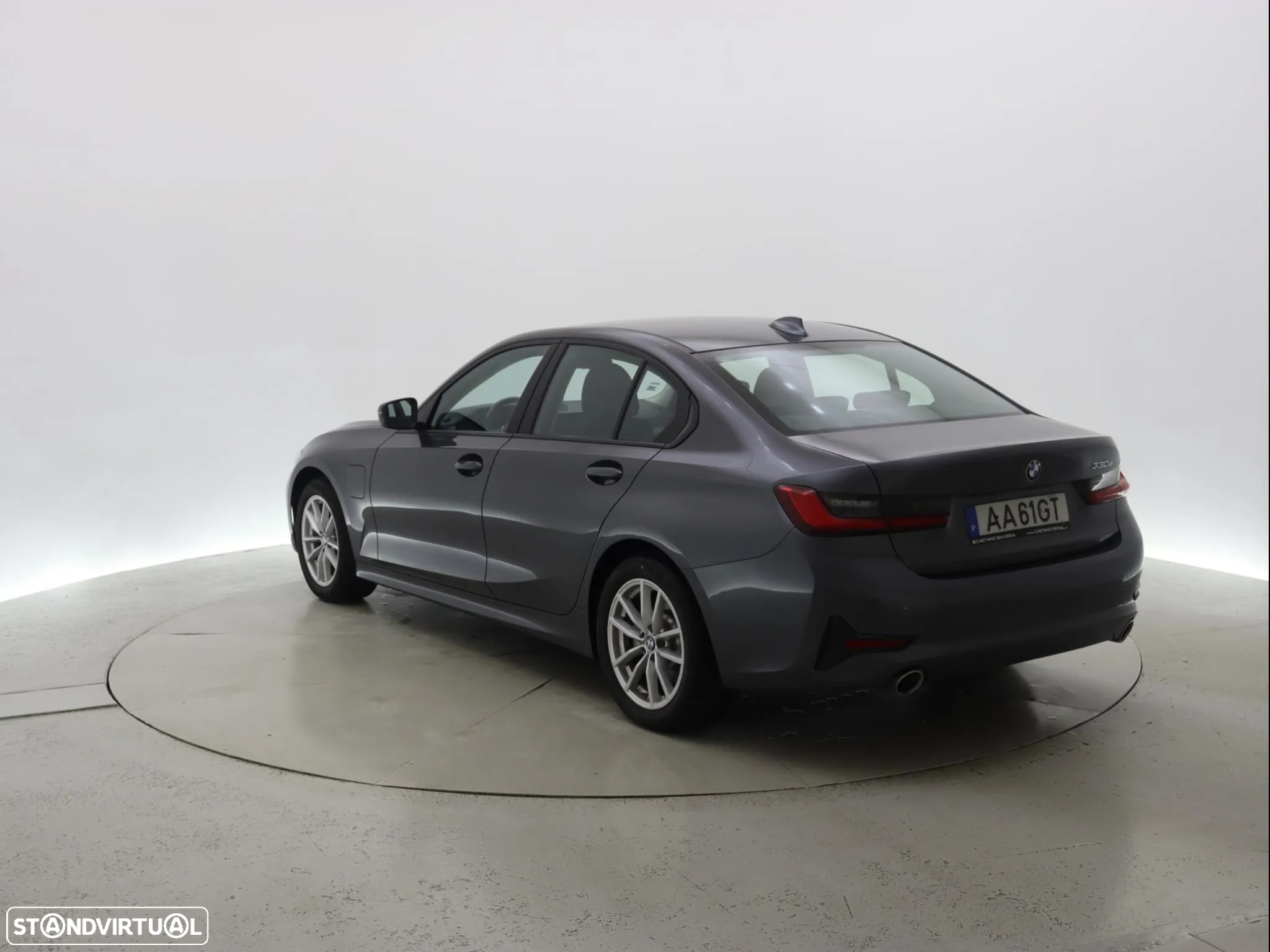 BMW 330 e Auto - 5