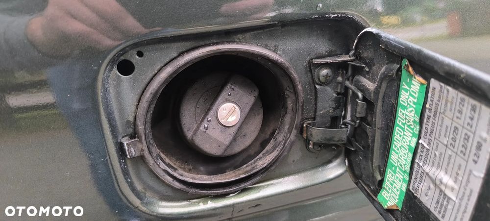 Volkswagen Golf 2.0 16V GTI - 8