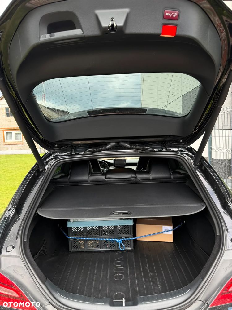 Mercedes-Benz CLA - 30