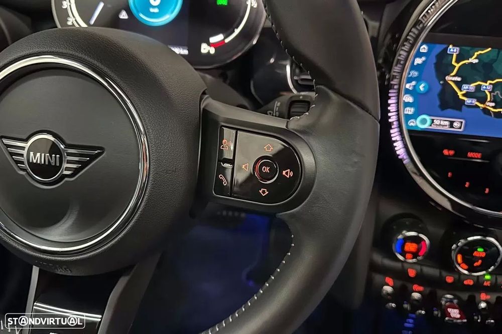 MINI 5 Portas Cooper S Premium JCW Auto - 44