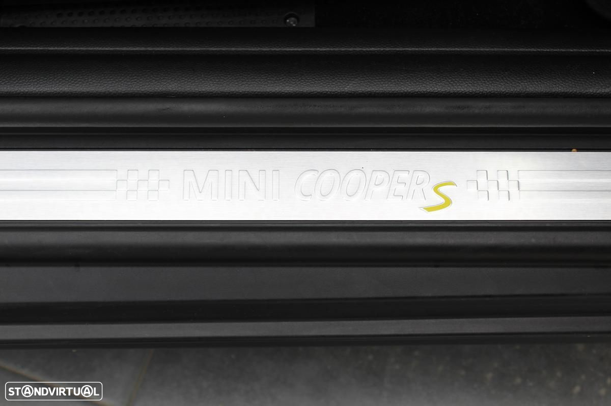 MINI 3 Portas Cooper SE - 13