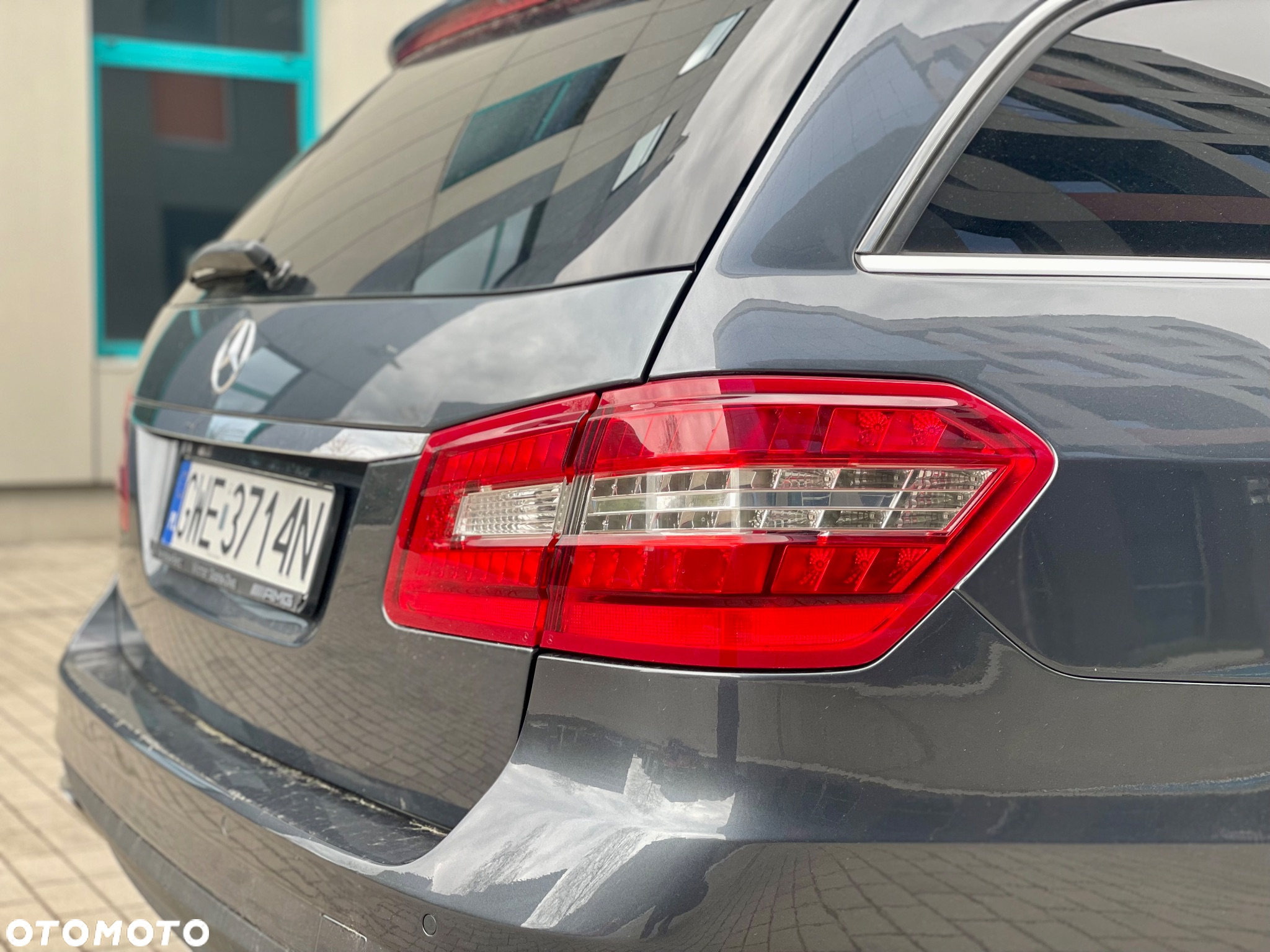 Mercedes-Benz Klasa E 500 T 4Matic 7G-TRONIC Avantgarde - 12