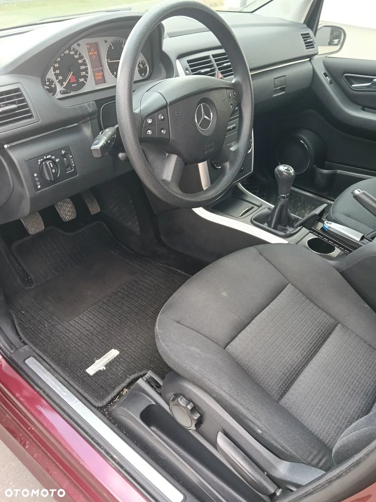 Mercedes-Benz Klasa B 180 CDI - 7