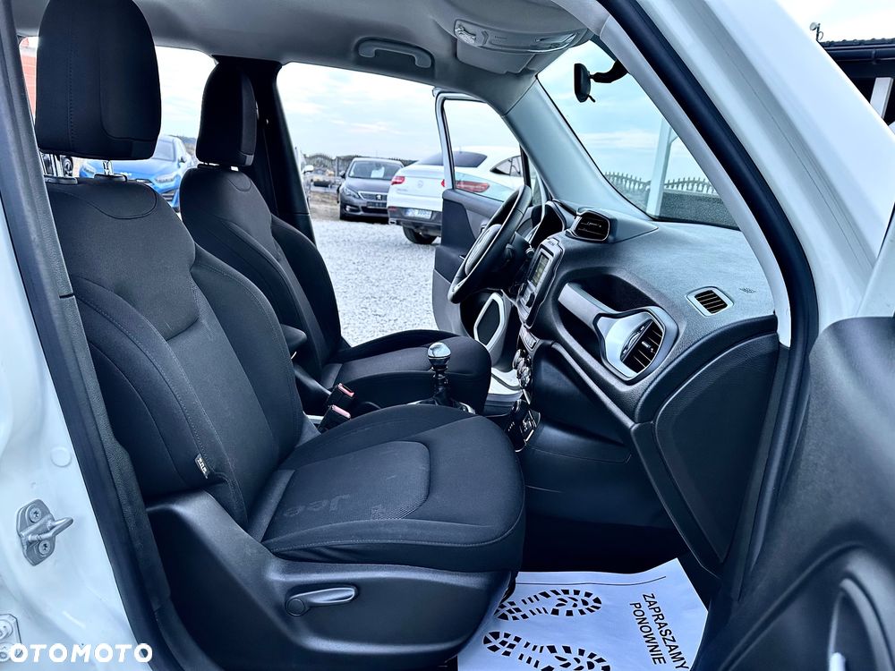 Jeep Renegade - 26