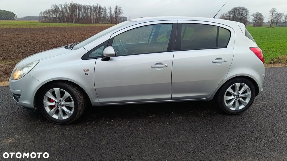 Opel Corsa 1.4 16V Edition 111 Jahre - 3