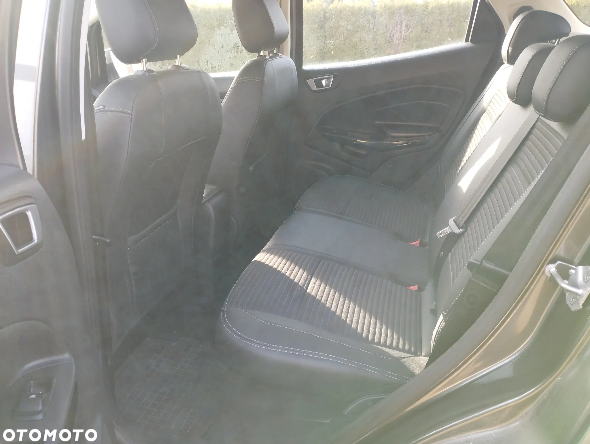 Ford EcoSport 1.0 EcoBoost ST-Line ASS - 11