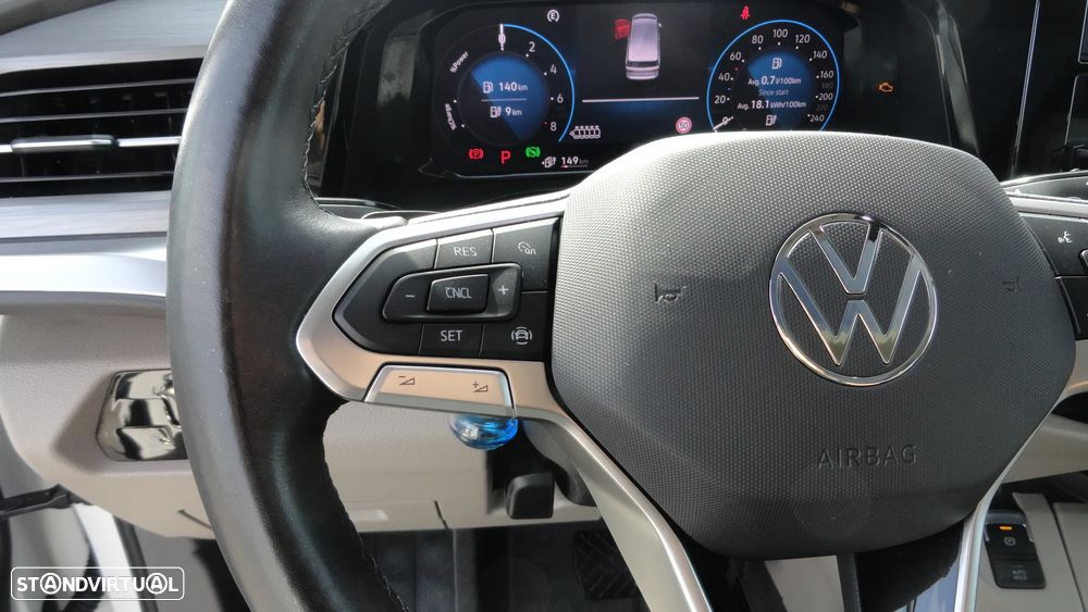 VW Multivan - 14