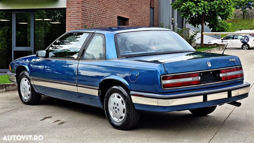 Buick Regal - 23