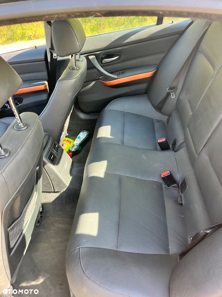 BMW Seria 3 330d DPF - 18