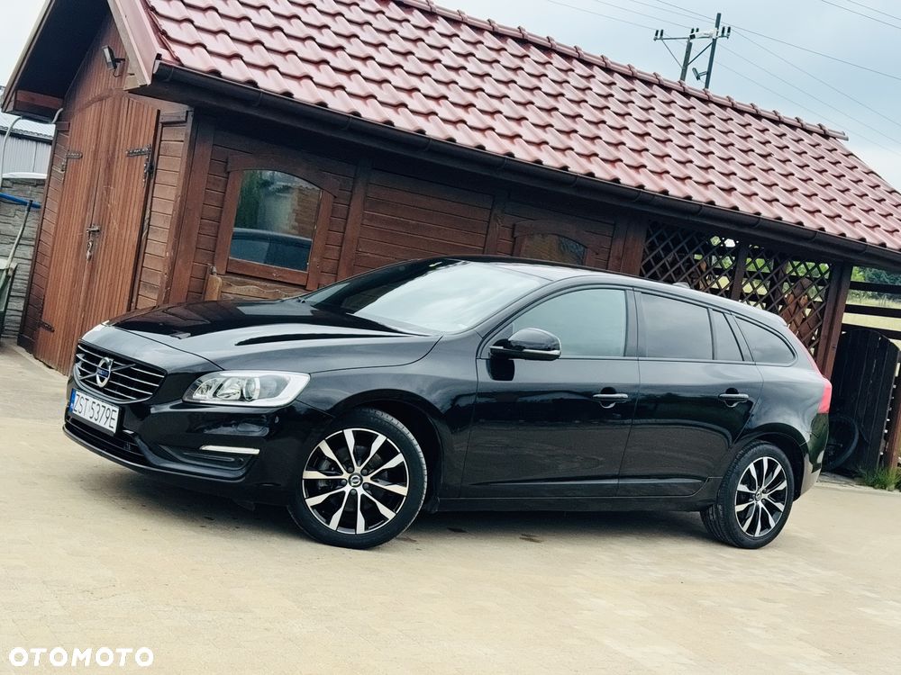 Volvo V60 D2 Drive-E R-Design Kinetic - 41