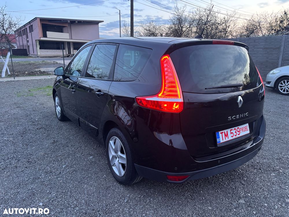 Renault Grand Scenic - 4