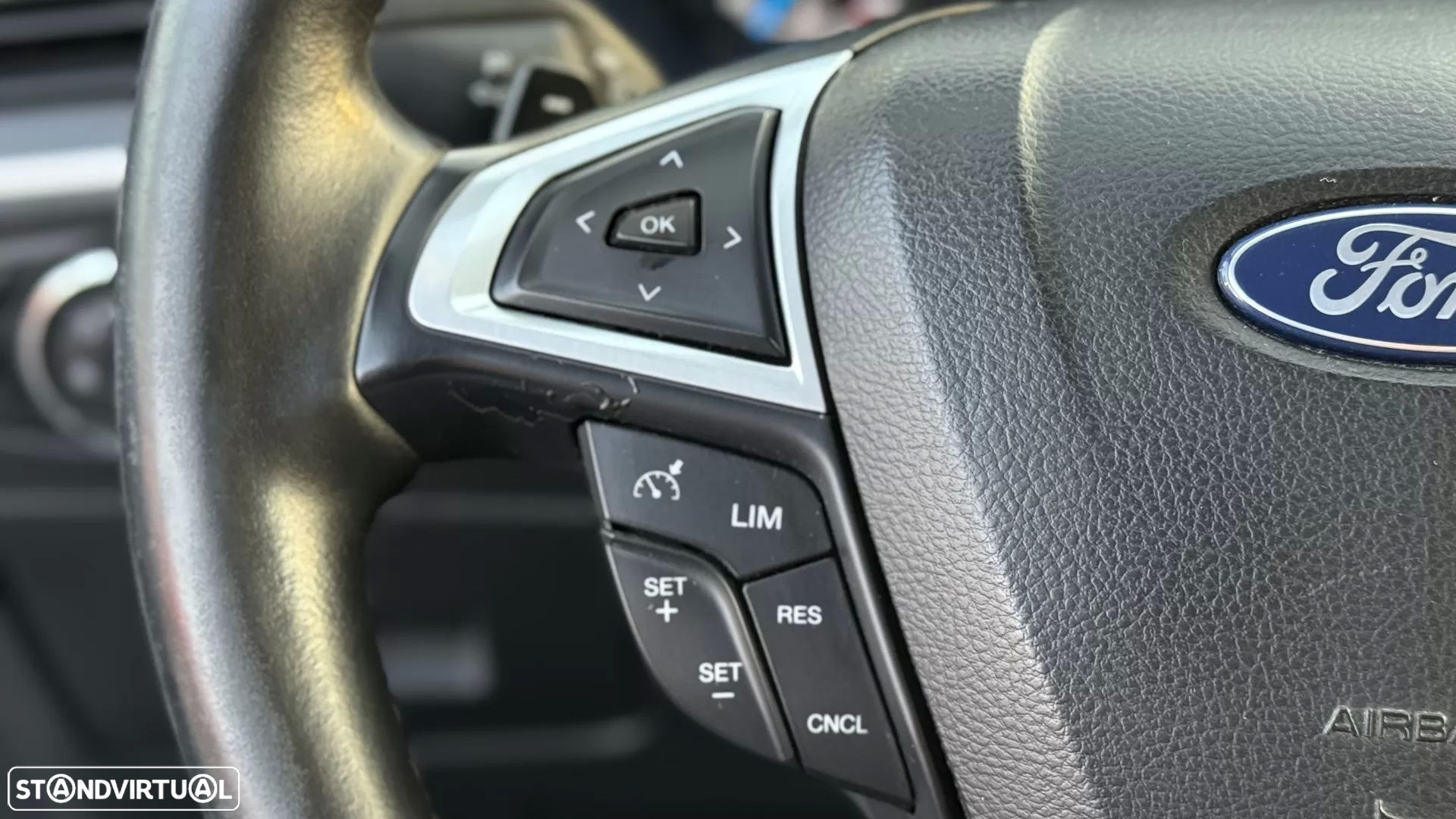 Ford S-Max - 31