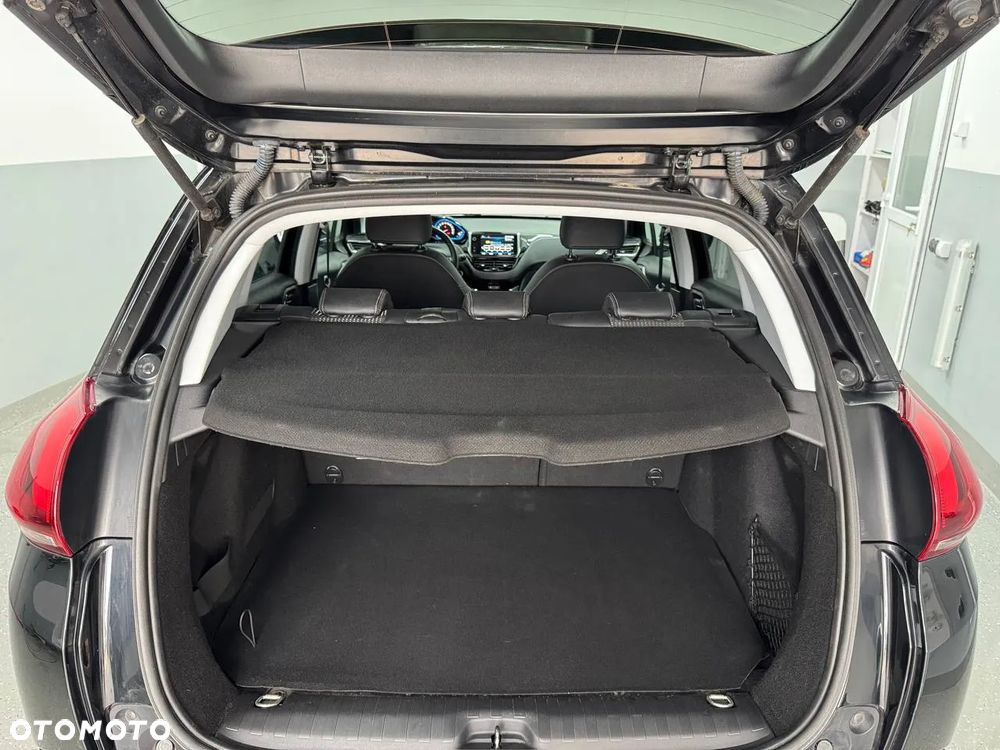 Peugeot 2008 BlueHDi FAP 120 STOP & START EAT6 Allure - 34